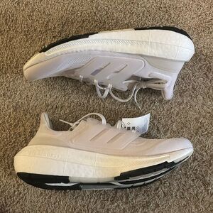 Adidas Ultraboost Light